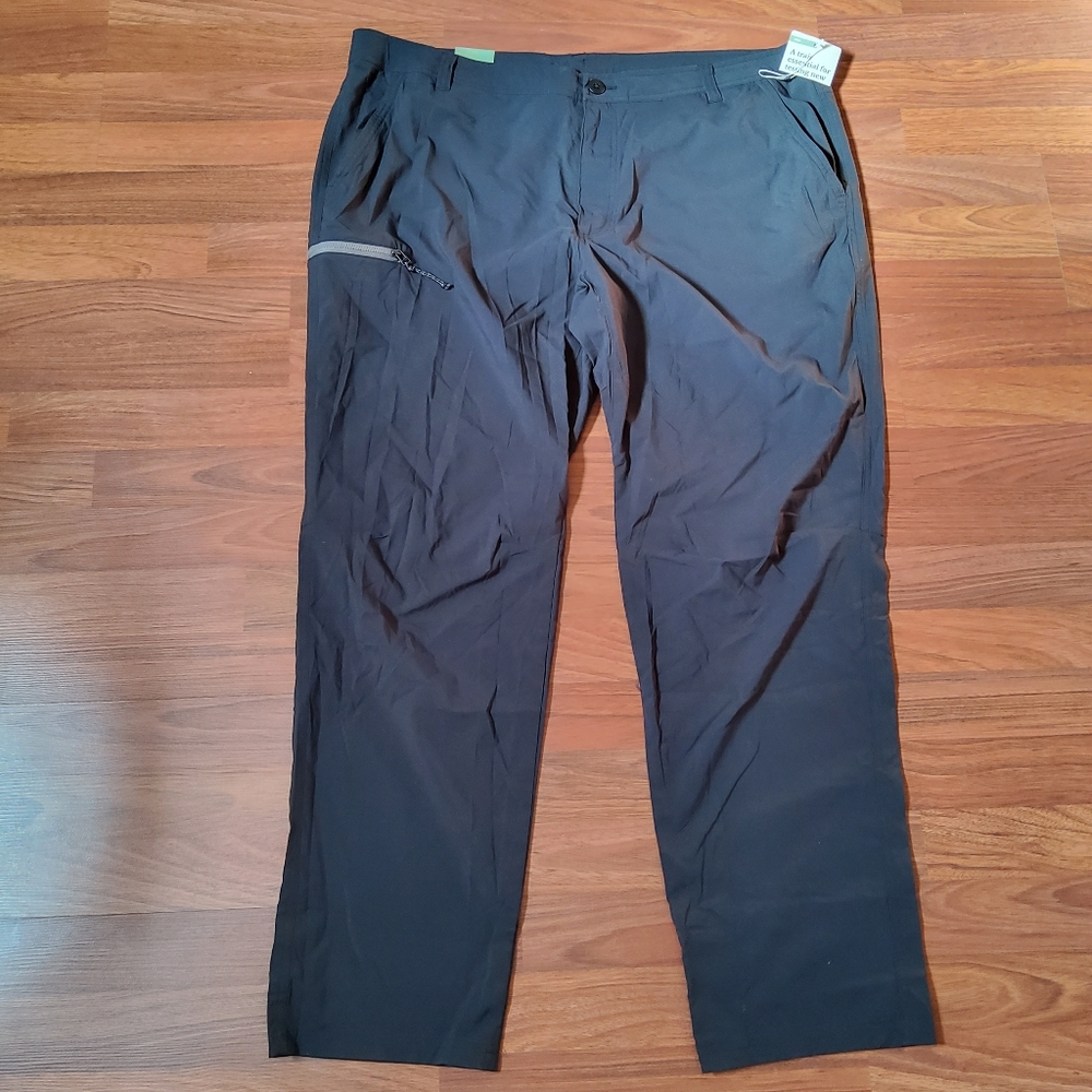 REI Trail Made Pants Mens 42x32 Black Hiking Trail Outdoor UPF NWT
